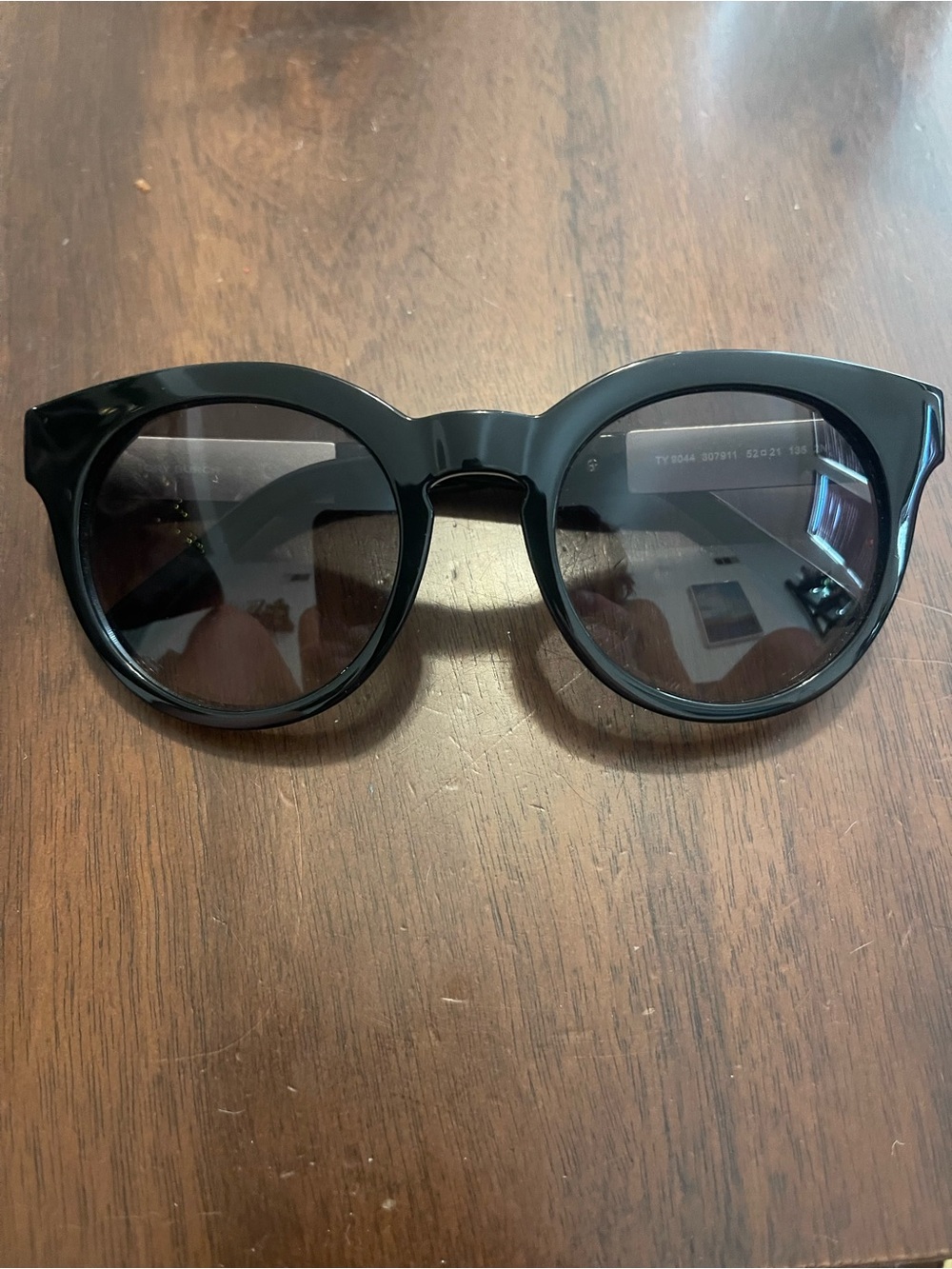 Classic Tory Burch Black Round Women's Sunglasses
